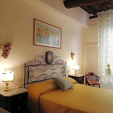 Bed & Breakfast Alle Due Porte